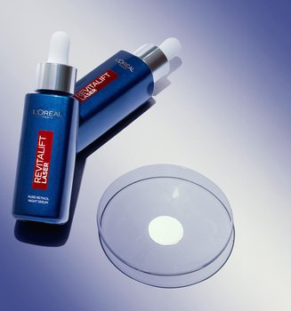 2020 06 15 REvitalift Retinol Serum US 13 Base 401 Dev RVB