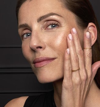 Age Perfect Cell Renew Banner