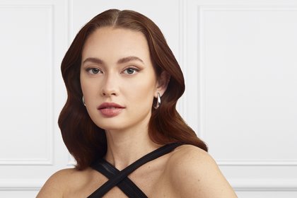 FAIR LIGHT BLENDED OUT