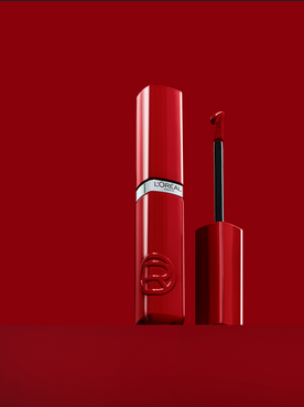 Red Lip Article Banner