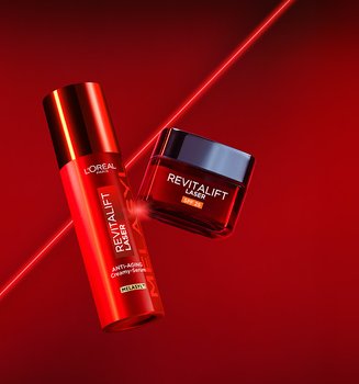 A step-by-step skincare routine infographic featuring L'Oréal Paris Revitalift Laser Melasyl Serum and Triple Action SPF 25 Day Cream for morning and evening dark spot correction.