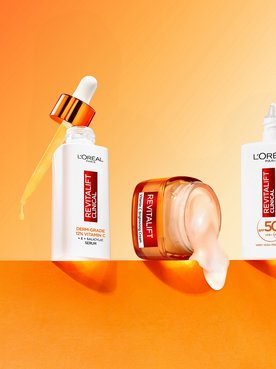 VitaminC And Hyaluronic Acid Article Banner