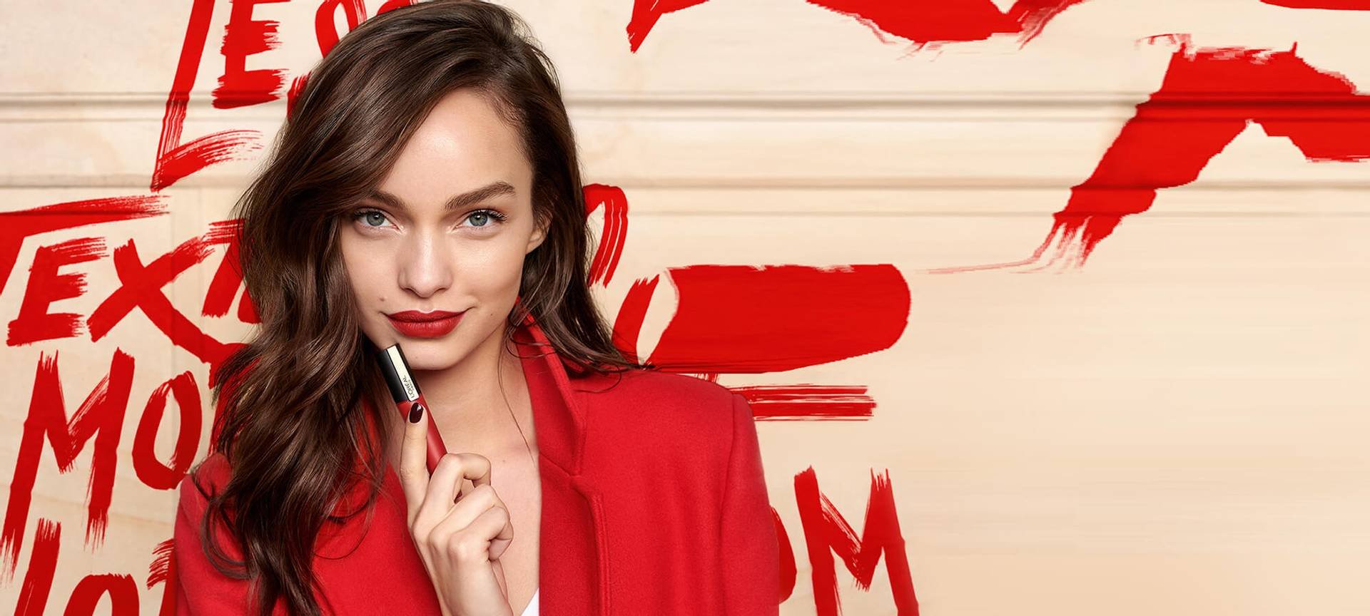 Luma Grothe Rouge Signature Hero