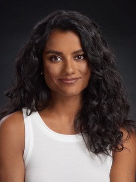 HD IMAGE Simone Ashley For Carousel And Banner